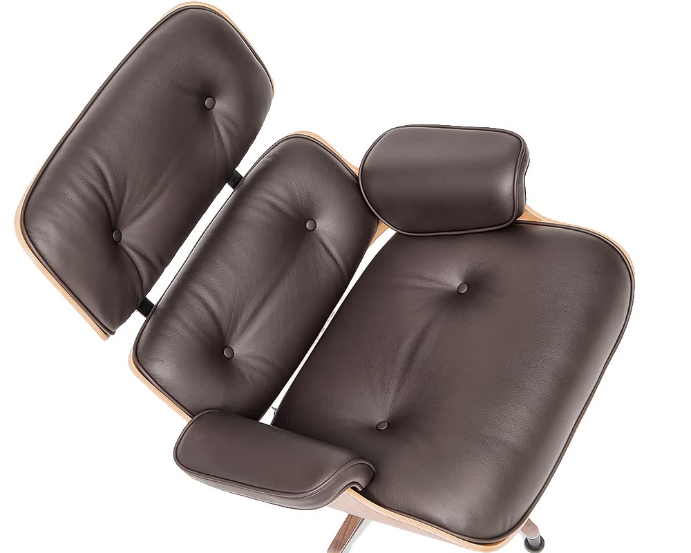 Charles Eames Lounge Chair leather