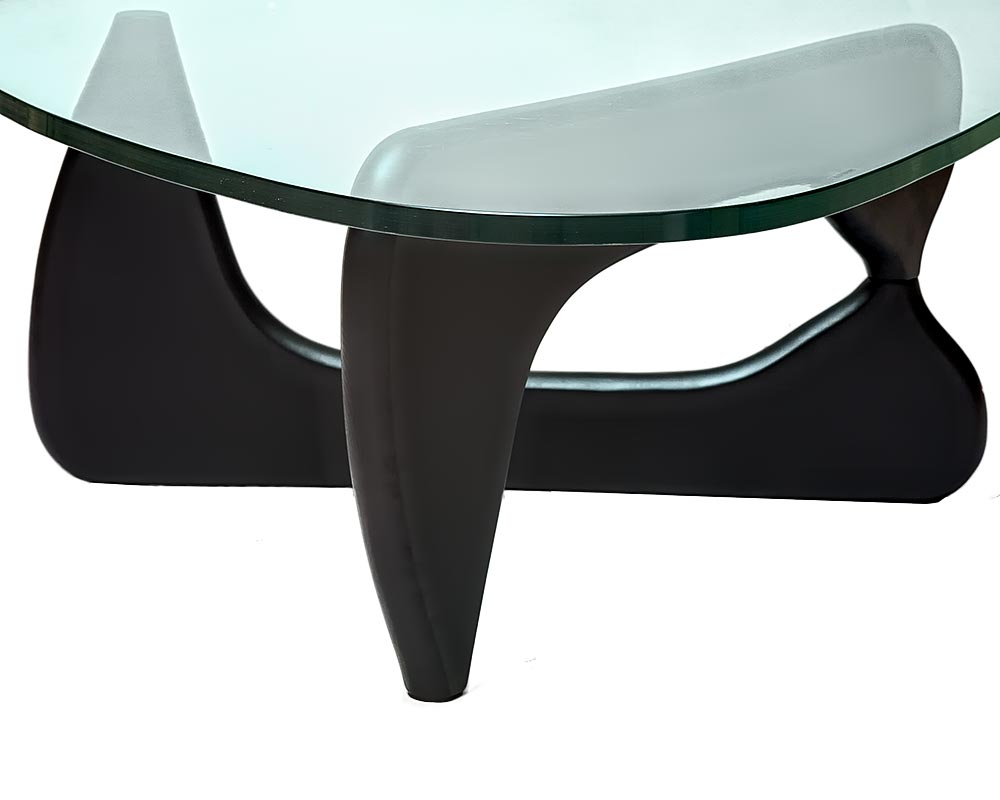 Coffee Table Designed By Isamu Noguchi Steelform Design Classics